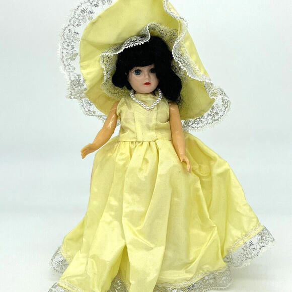 Carlson Doll 8" Southern Bell Sleep Eyes Blue Black Hair Scarlett Vintage - Picture 1 of 7